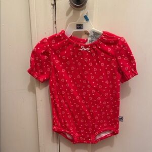 *NWT* Red Heart Patterned Kids Shirt
